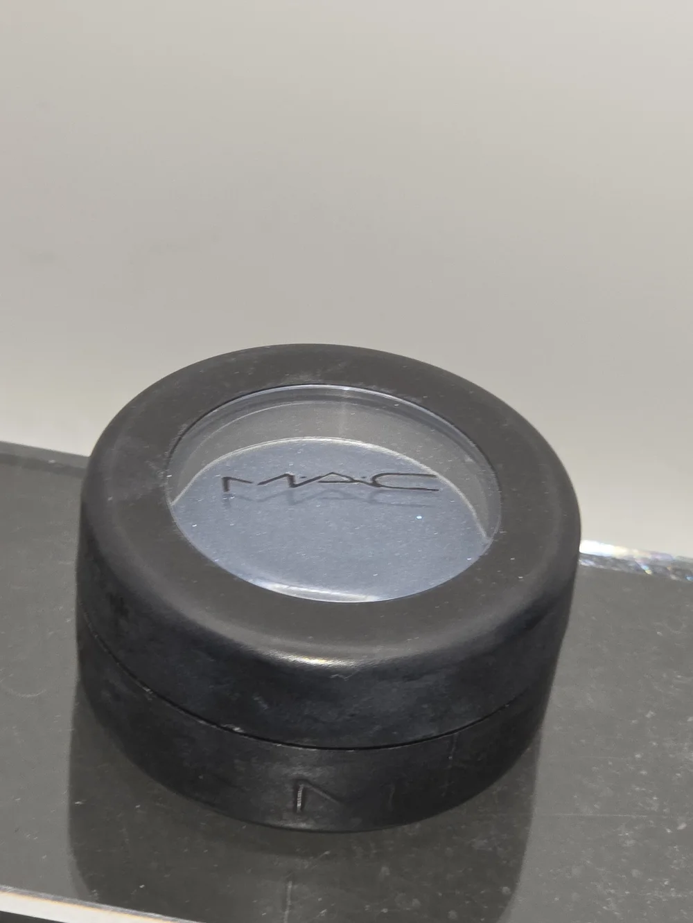 VINTAGE 1990s MAC EYESHADOW- 